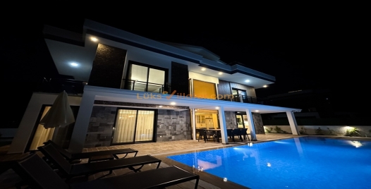 Fethiye'de Özel Havuzlu, Lüks Tatil Villası 4 Resim