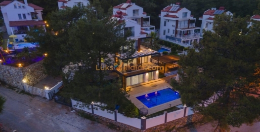 Ölüdeniz'de Özel Havuzlu, Lüks 8 Kişilik Villa 3 Resim