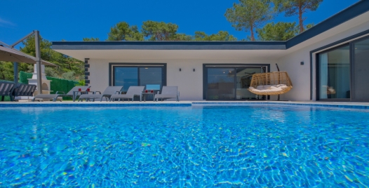 Villa Mira Trio 2 4 Resim