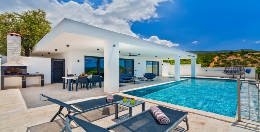 Villa Daylight 0 Resim