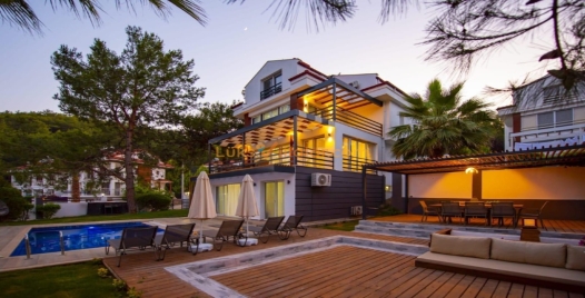Ölüdeniz'de Özel Havuzlu, Lüks 8 Kişilik Villa 2 Resim