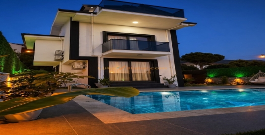 Fethiye'de Doğa İçinde Özel Havuzlu Lüks Villa 2 Resim