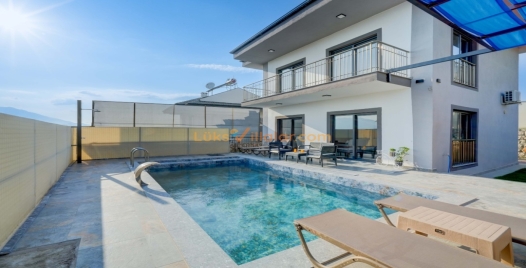 Seydikemer'de Özel Havuzlu, Konforlu Tatil Villası 3 Resim