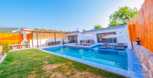 Villa Karadağ 1 Resim