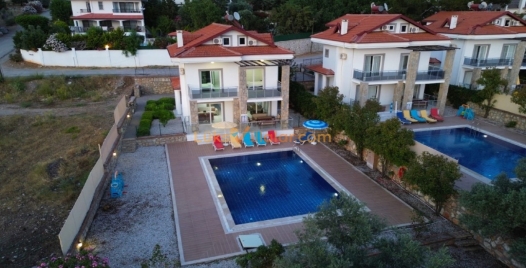 Fethiye'de Özel Havuzlu, Geniş Kapasiteli Lüks Villa 3 Resim