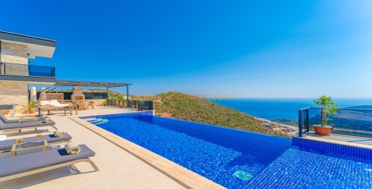 Kalkan'da Özel Havuzlu, Konforlu ve Lüks Tatil Villası 0 Resim