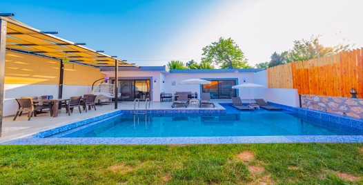Villa Karadağ 3 Resim