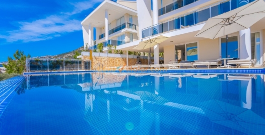 Kalkan'da Lüks, Özel Havuzlu Tatil Villası 1 Resim