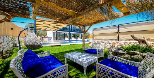 Villa Siyah Gül 4 Resim