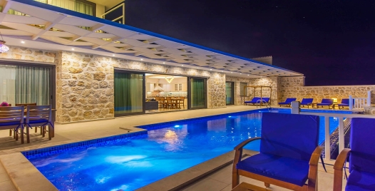 Villa Carmin 4 Resim